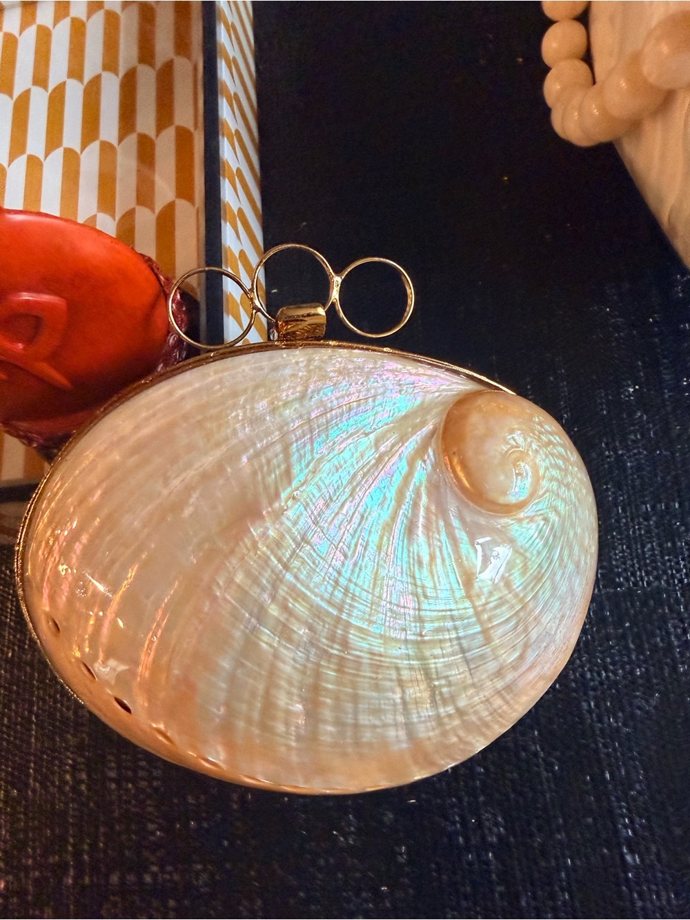 Iridescent Shell Crossbody Bag - Pearl and shard - Picture 9 of 9